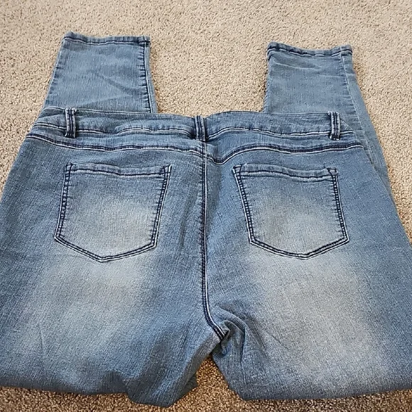 E6🔹️d. jeans Light Blue Skinny Jeans - Picture 3 of 4